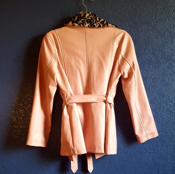 BB Dakota Pink Pleather Leopard-print-collar Coat - Picture 4 of 4